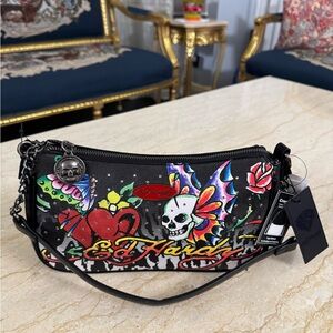 NWT Ed Hardy Black Multicolor Skull Clutch